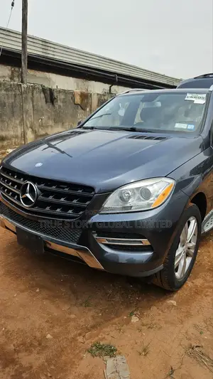 Mercedes-Benz M Class ML 350 4Matic 2013 Gray