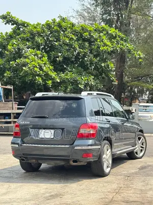 Mercedes-Benz GLK-Class 350 4MATIC 2011 Gray