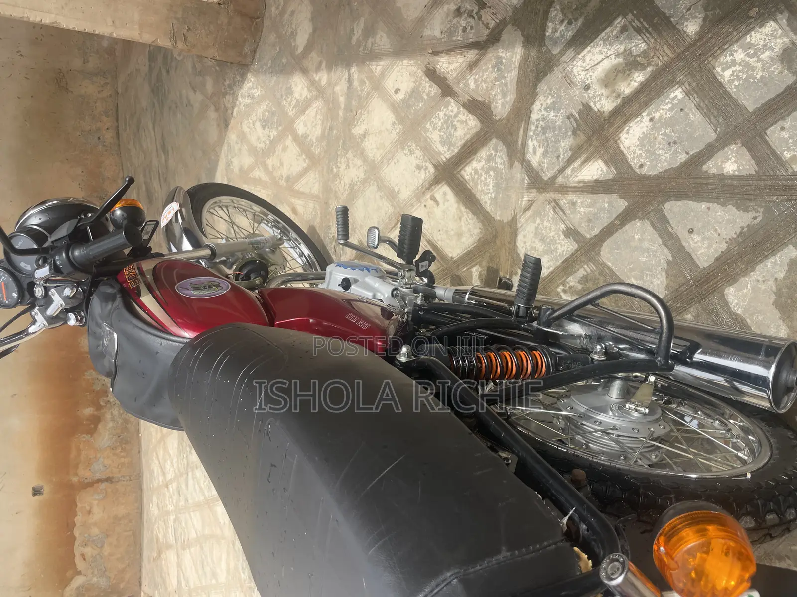 Bajaj Boxer 2026 Red