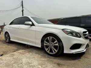 Mercedes-Benz E350 Base 4dr Sedan RWD (3.5L 6cyl 7A) 2016 White