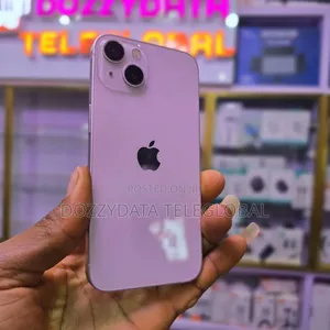 Apple iPhone 13 128 GB Pink
