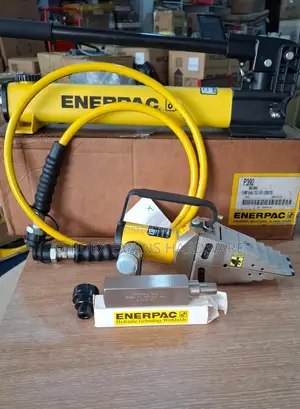 Enerpac Hydraulic Flange Spreader Set