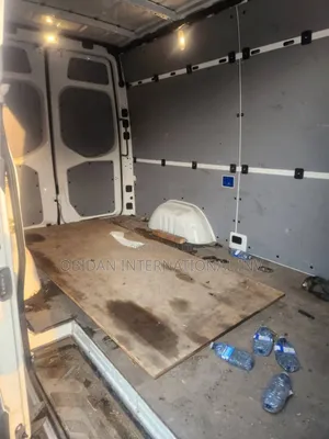 New Mercedes-Benz Sprinter 2022 White