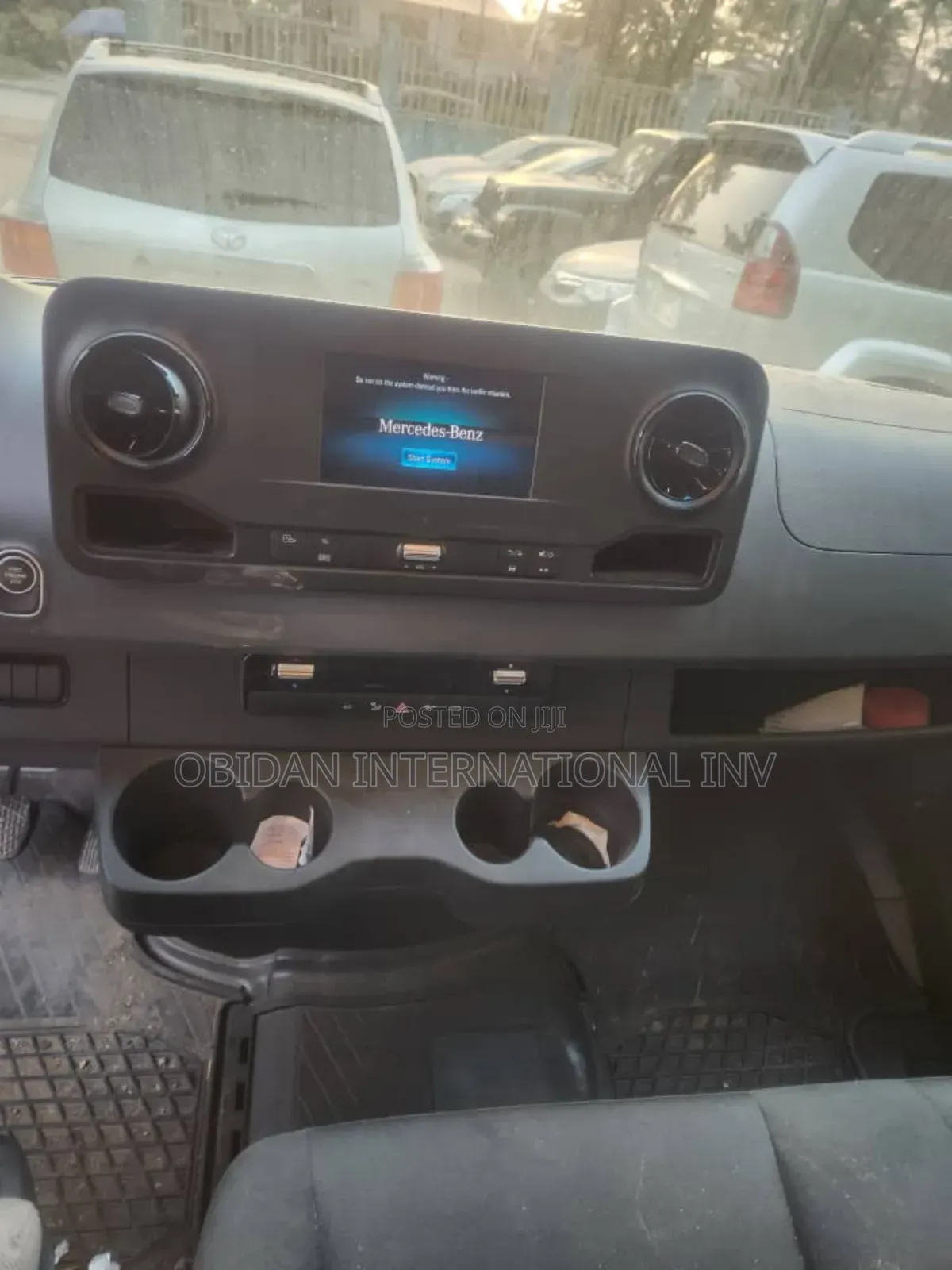 New Mercedes-Benz Sprinter 2022 White