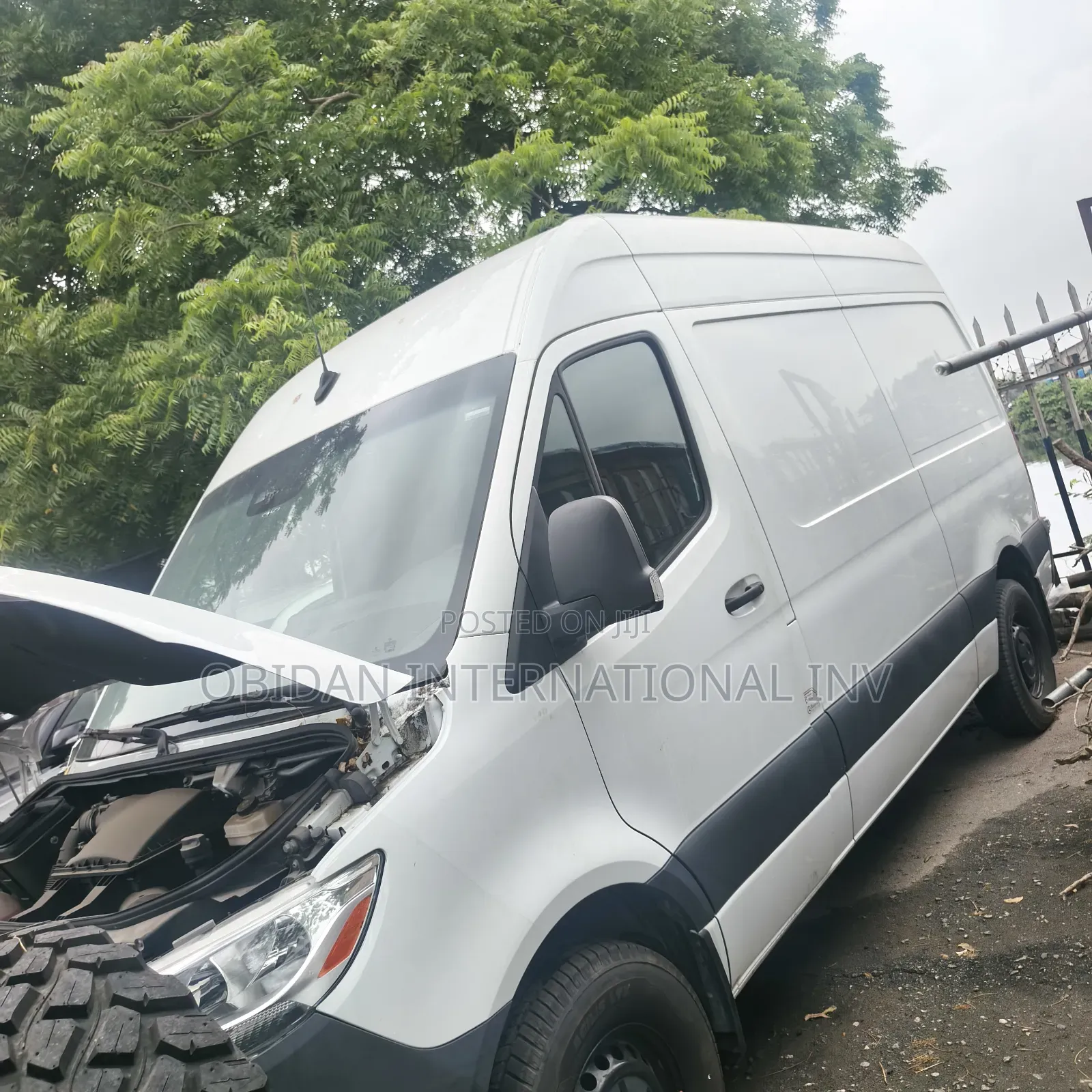 New Mercedes-Benz Sprinter 2022 White