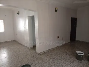 2bdrm Block of Flats in Hrh Estate, Port-Harcourt for rent