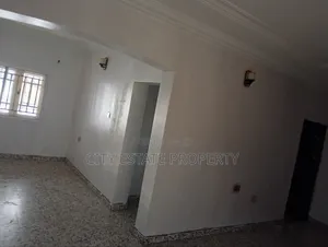 2bdrm Block of Flats in Hrh Estate, Port-Harcourt for rent