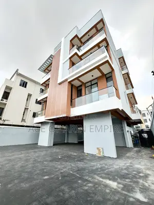 2bdrm Apartment in Chevron for sale