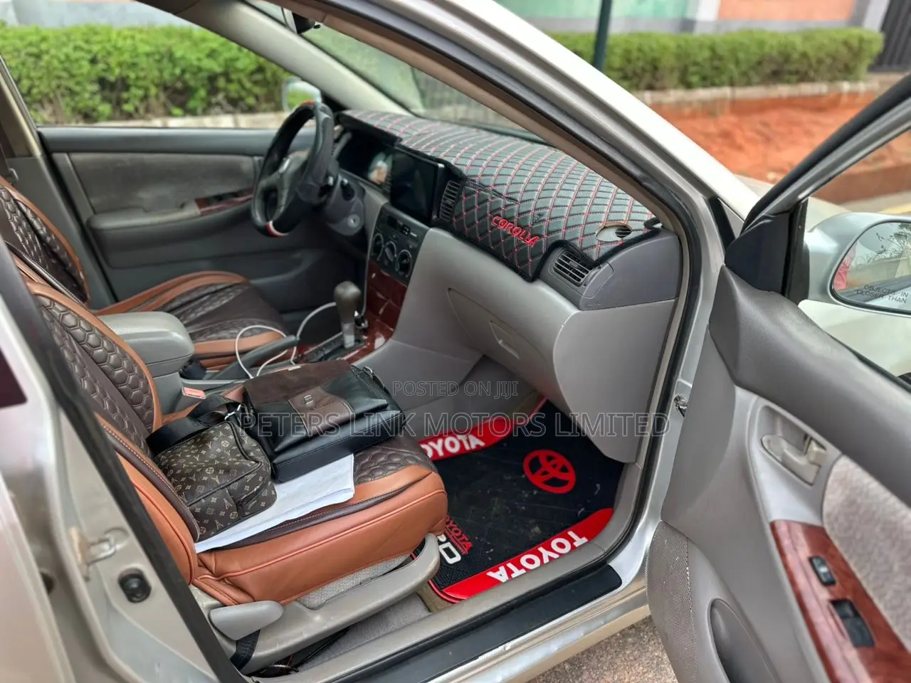 Toyota Corolla LE 2004 Silver