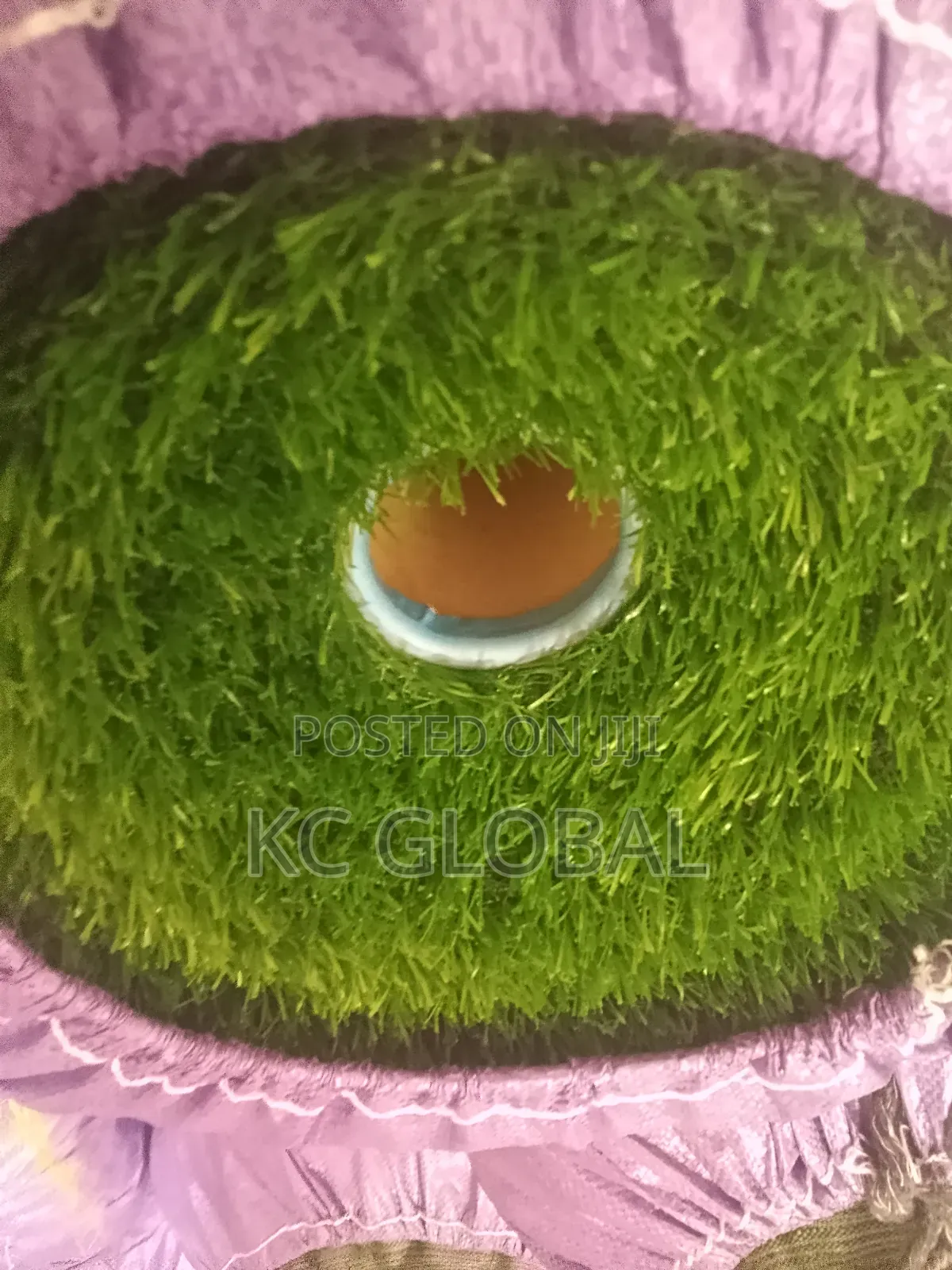 Artificial Grass. 35 Mm Available in Bulk.