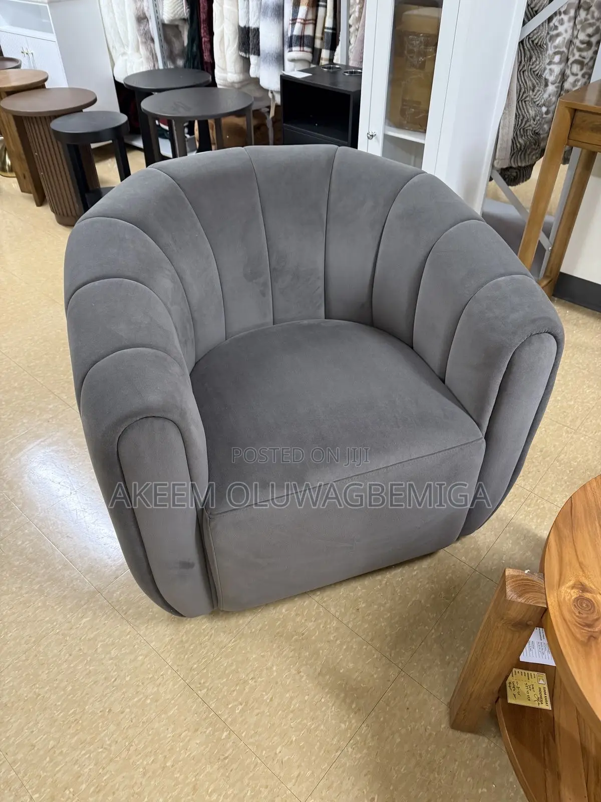 Single Seater Sofa Chair