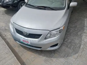 Toyota Corolla 2009 Silver