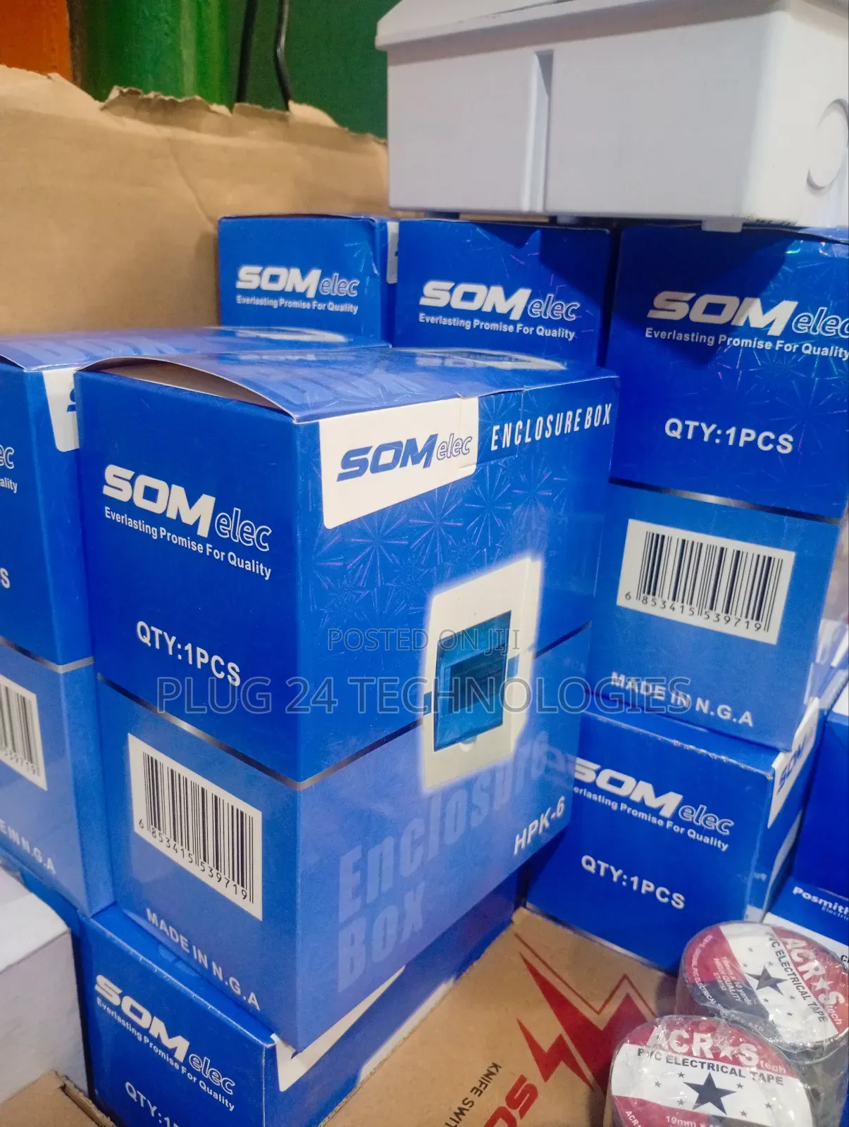 6 Way Enclosure