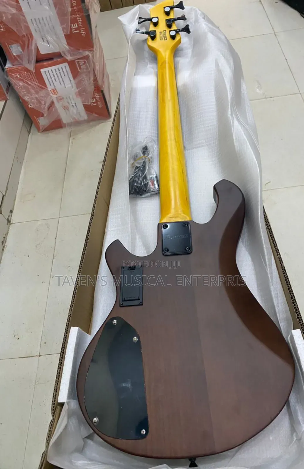 Ibanez Active Bass