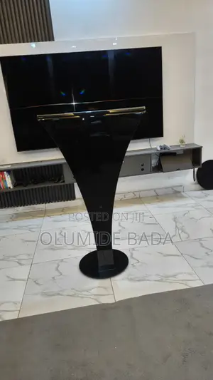 Throneview Black Acrylic Pulpit