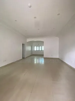 3bdrm Block of Flats in Off Castle And, Lekki for rent