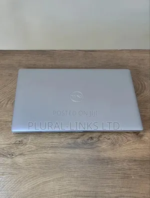 Laptop Dell Latitude 5520 16GB Intel Core i7 SSD 512GB