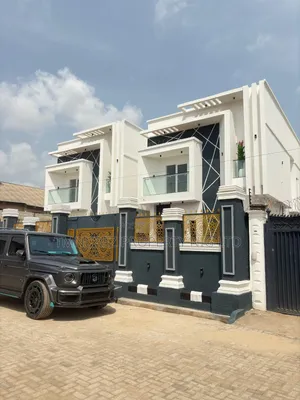 4bdrm Duplex in Agege for sale