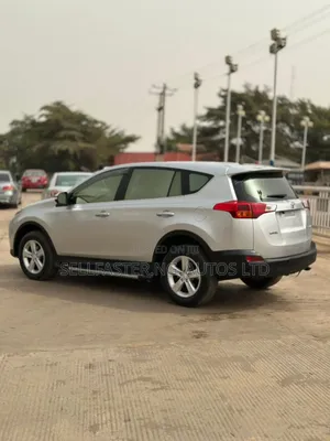 Toyota RAV4 2014 Silver
