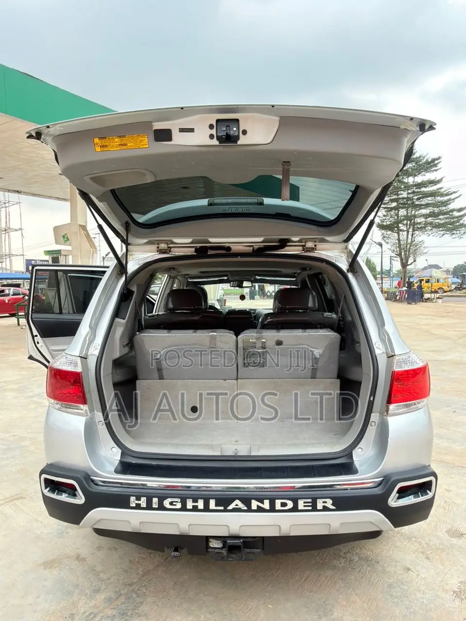 Toyota Highlander 2013 Silver