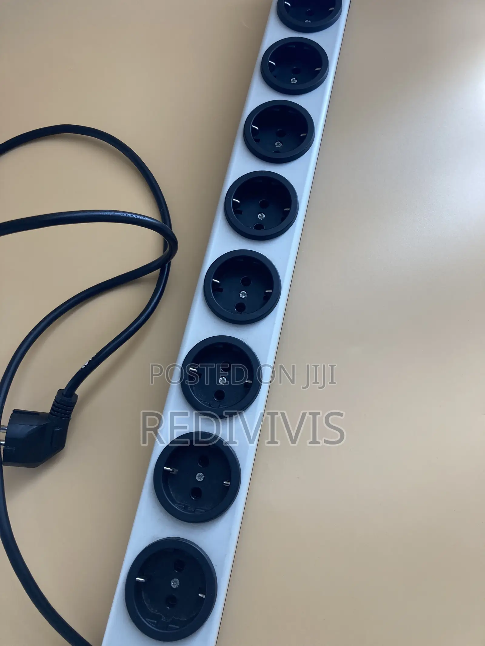 8 Socket Power Strips