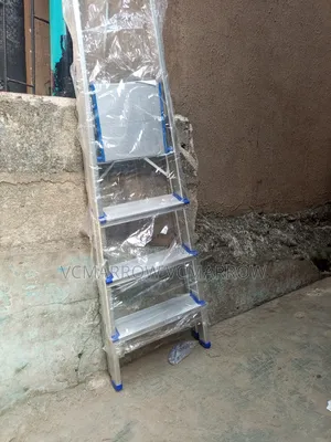 4 Step Aluminum Ladder