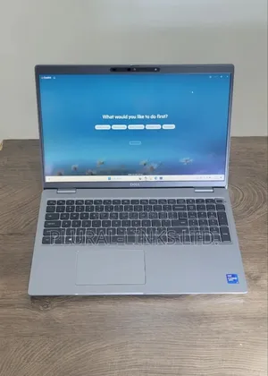 Laptop Dell Latitude 5520 16GB Intel Core i7 SSD 512GB
