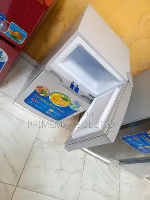 90l Double Door Silver Refrigerator – Tabletop Friendly Designed
