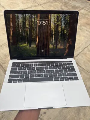 Laptop Apple MacBook Pro 2019 8GB Intel Core i5 SSD 256GB