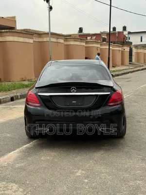 Mercedes-Benz C400 4Matic AWD Sedan (3.0L V6 7A) 2015 Black