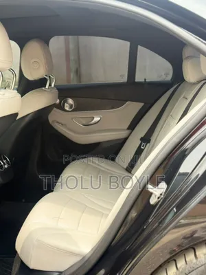 Mercedes-Benz C400 4Matic AWD Sedan (3.0L V6 7A) 2015 Black
