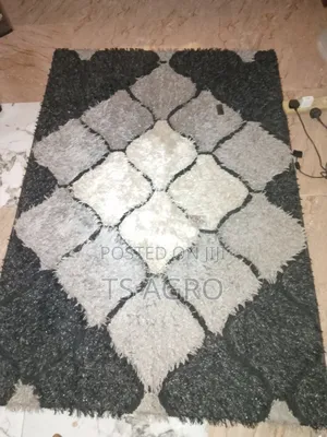 Centre Rug