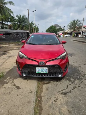 Toyota Corolla LE (1.8L 4cyl 2A) 2019 Red