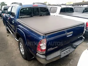 Toyota Tacoma 4dr Access Cab 4WD 6.1 ft. SB (2.7L 4cyl 5M) 2015 Blue