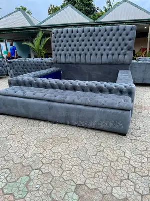 6by6 Bedframe With Ottoman