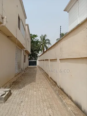 5bdrm Duplex in Maitama District for rent