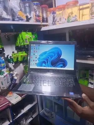 Laptop Dell Latitude 3480 8GB Intel Pentium SSD 128GB