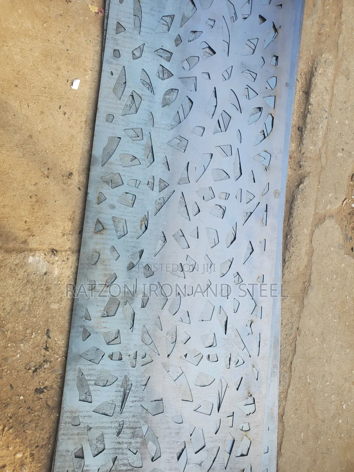 2x8 Design Plate Is Also Available in Different Design