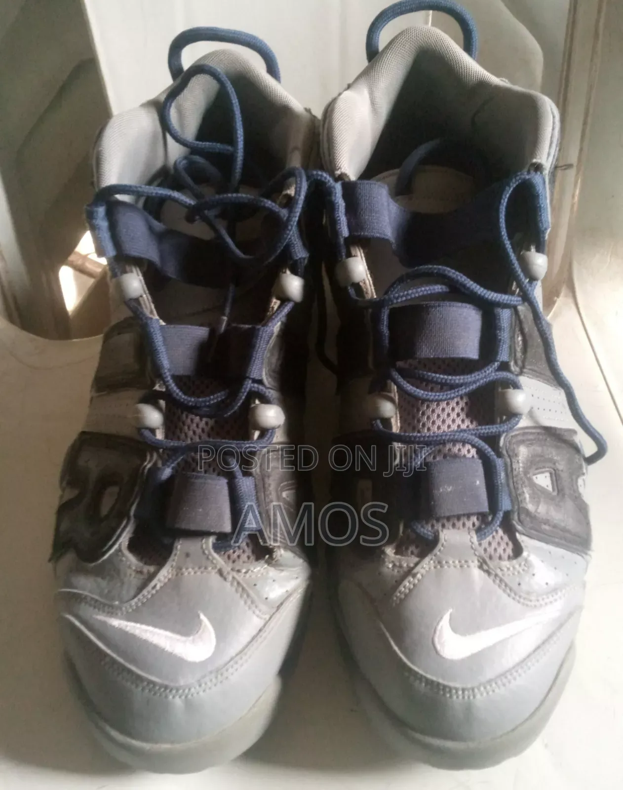 Nike Air Flow
