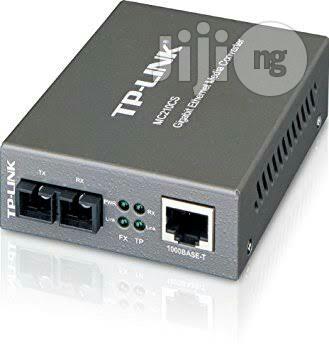 TP-LINK MC200CM Media Converters