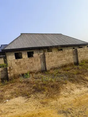 4 Uncompleted Bungalow for Sale in Mowe