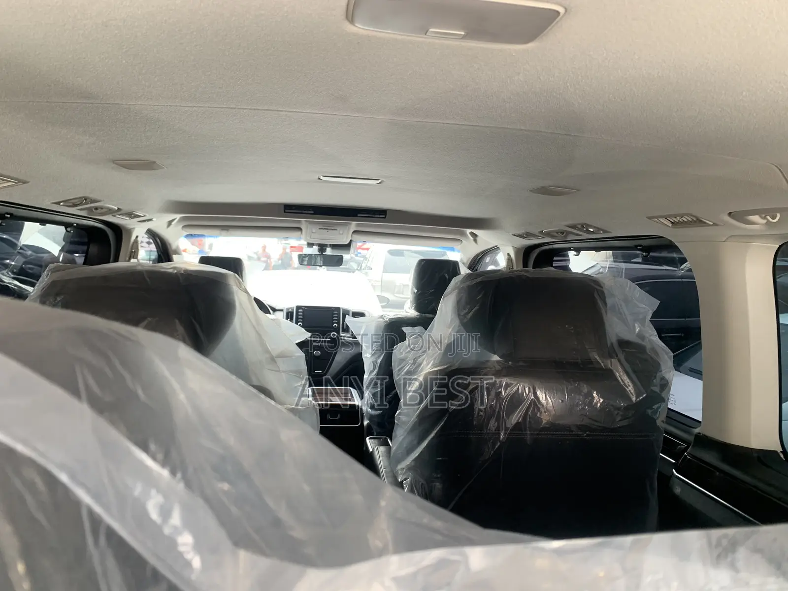 Toyota Granvia 2024 Black