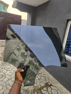 Benze Glc300 2024 Door Glass Available