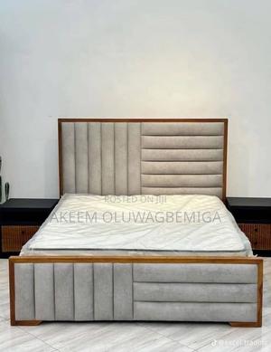 4.5 By6 Bedframe
