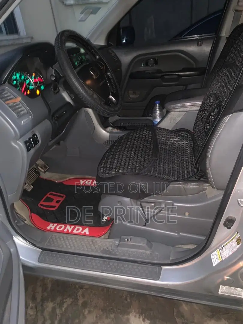 Honda Pilot 2006 Silver