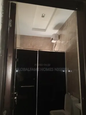 4bdrm Duplex in Otunla, Lakowe for rent