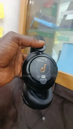 Anker Soundcore Life Q30
Anc