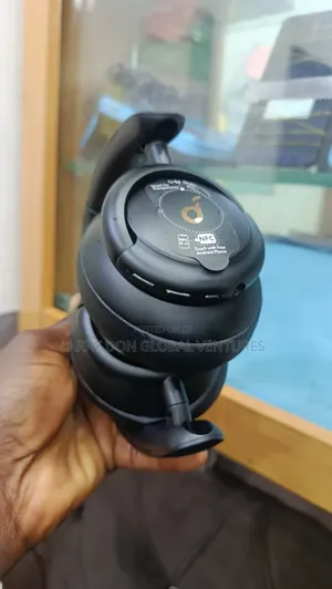 Anker Soundcore Life Q30
Anc