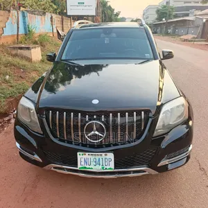 Mercedes-Benz GLK-Class 2010 Black