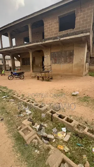 16bdrm Block of Flats in Abeokuta North for sale
